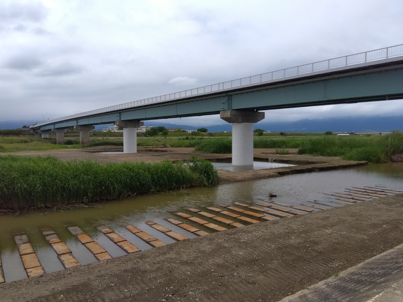 幸津川服部線補助道路整備工事